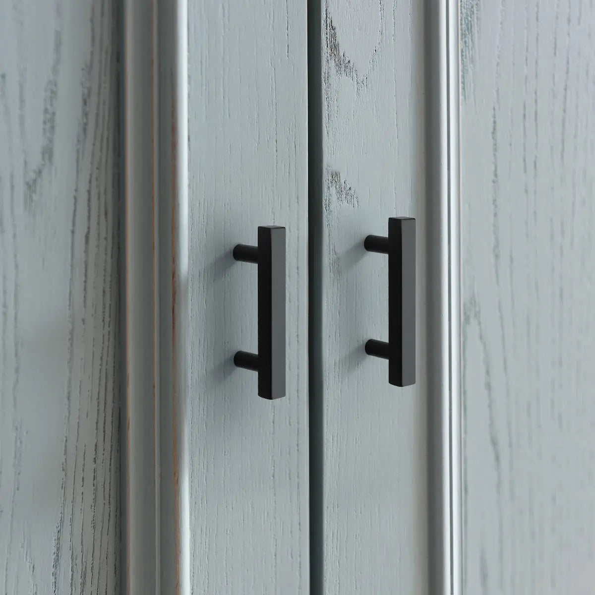 KNOBWELL Matte Black Stainless Steel Cabinet Handles for Bath/Bedroom-PDDJ16HBK