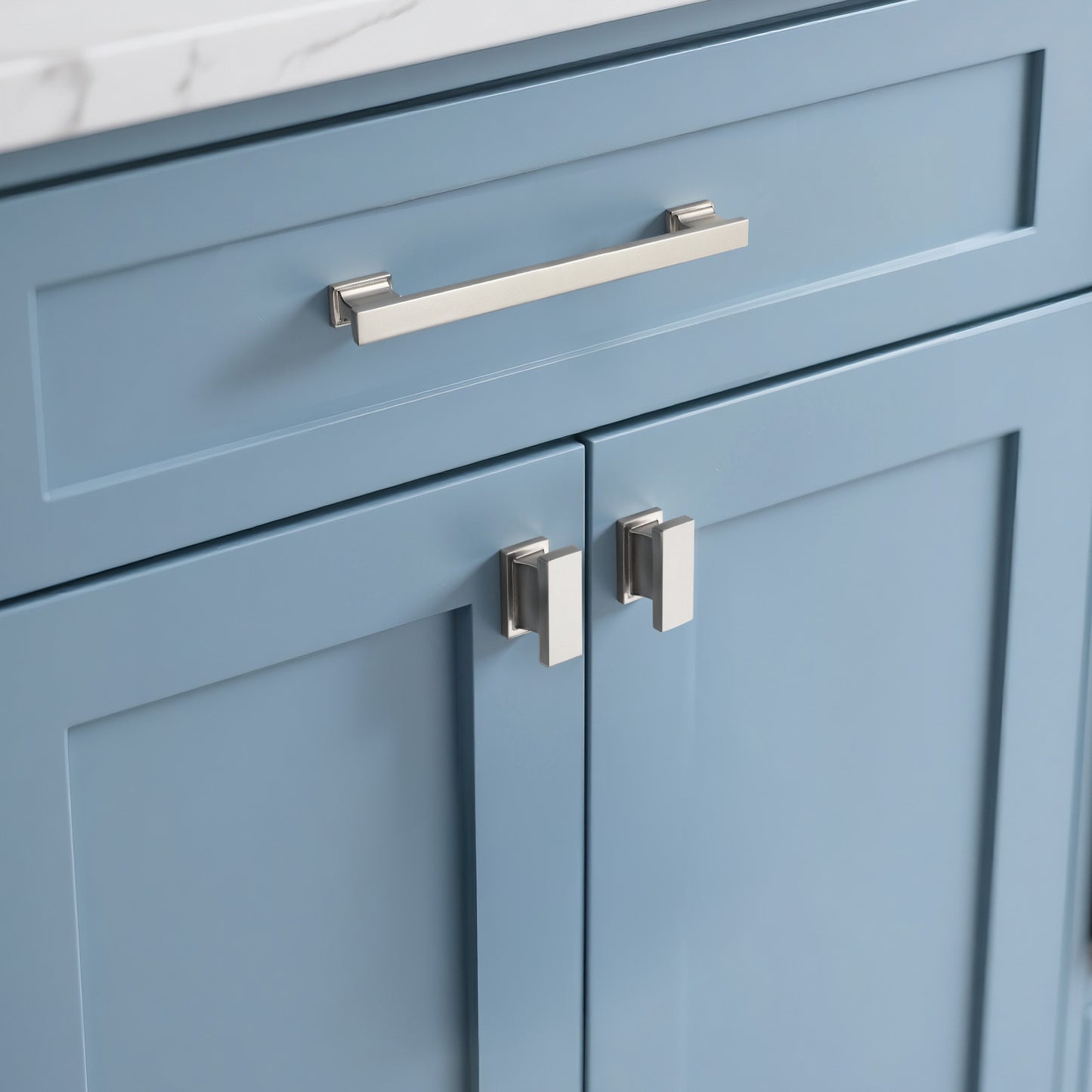 KNOBWELL Zinc Alloy Solid Kitchen Cabinet Handles Drawer Pulls - PD92002